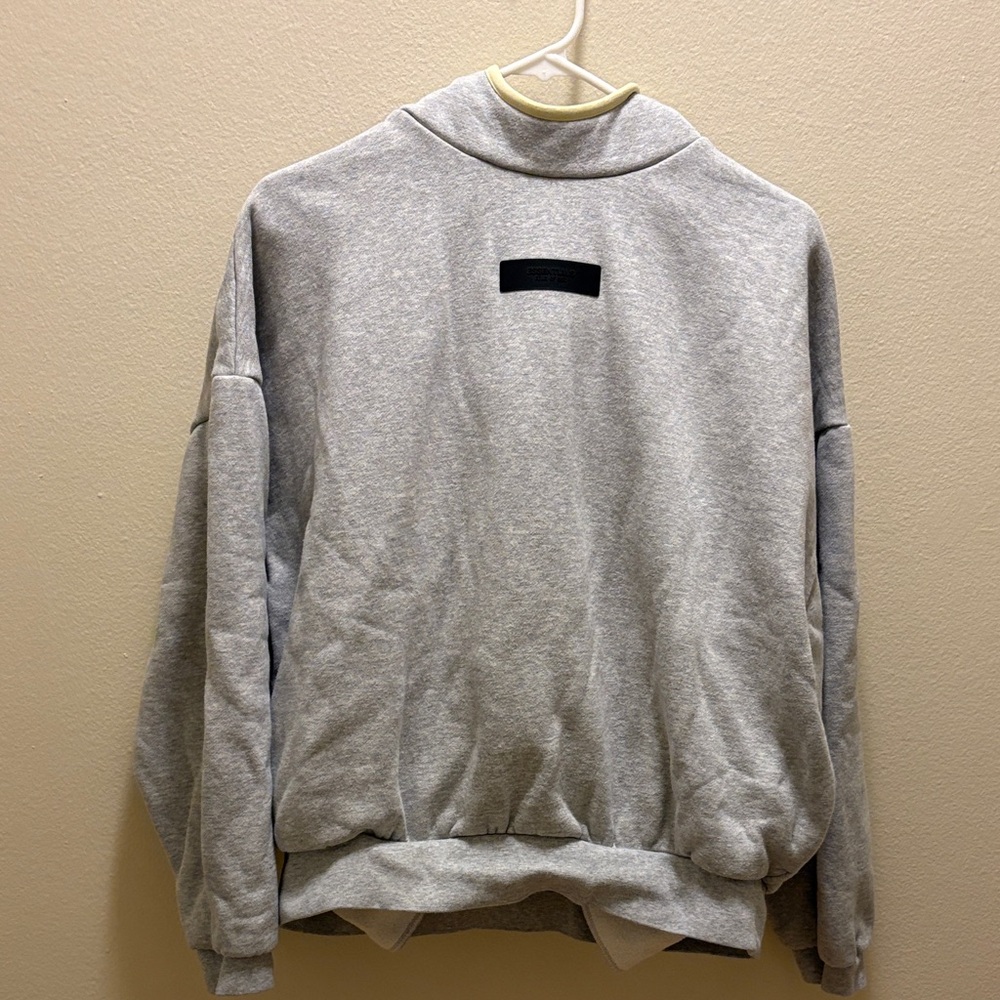 Essentials Fear of God grey hoodie